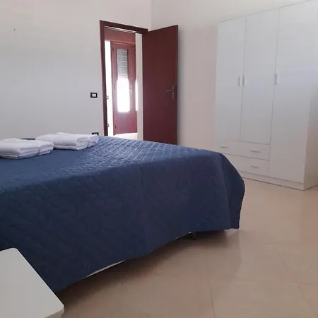 Casa Vacanze Enza Holiday home *