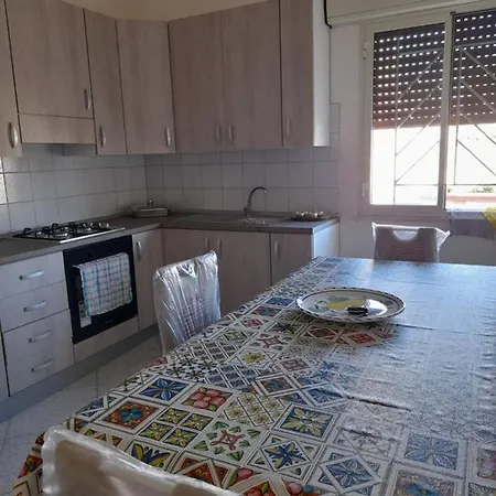 Holiday home Casa Vacanze Enza *