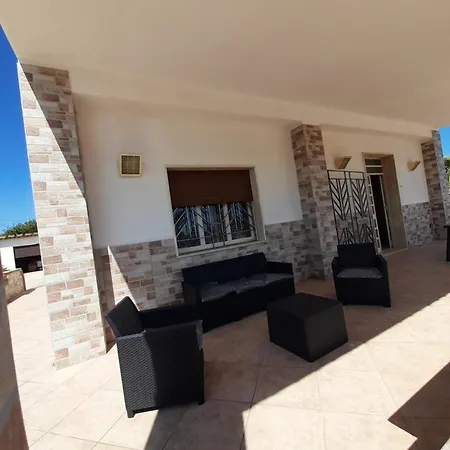 Holiday home Casa Vacanze Enza *